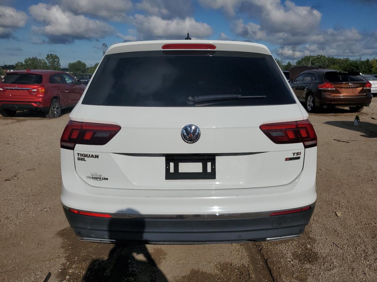 2018 Volkswagen Tiguan Sel Premium VIN: 3VV4B7AX3JM007282 Lot: 68905695