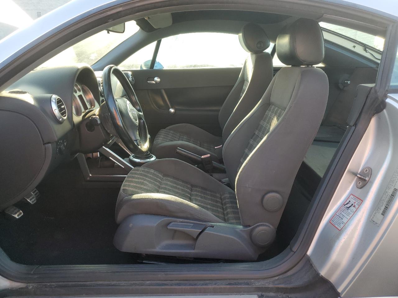 2000 Audi Tt Quattro VIN: TRUUC28N8Y1073567 Lot: 70227345