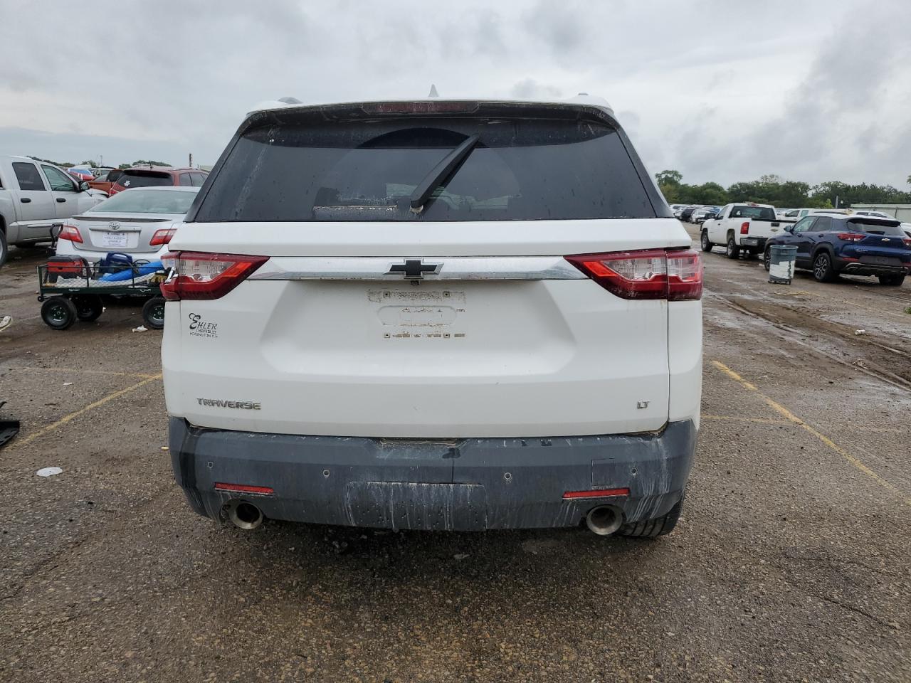 2018 Chevrolet Traverse Lt VIN: 1GNERGKW5JJ261679 Lot: 70057405