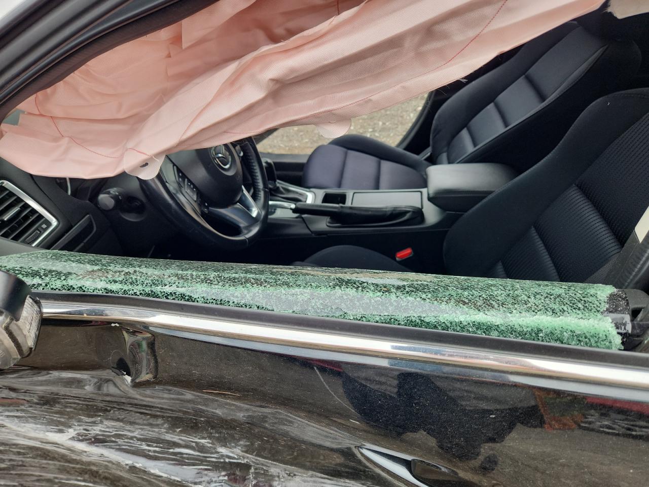 2015 Mazda 6 Sport VIN: JM1GJ1U51F1220449 Lot: 68856565