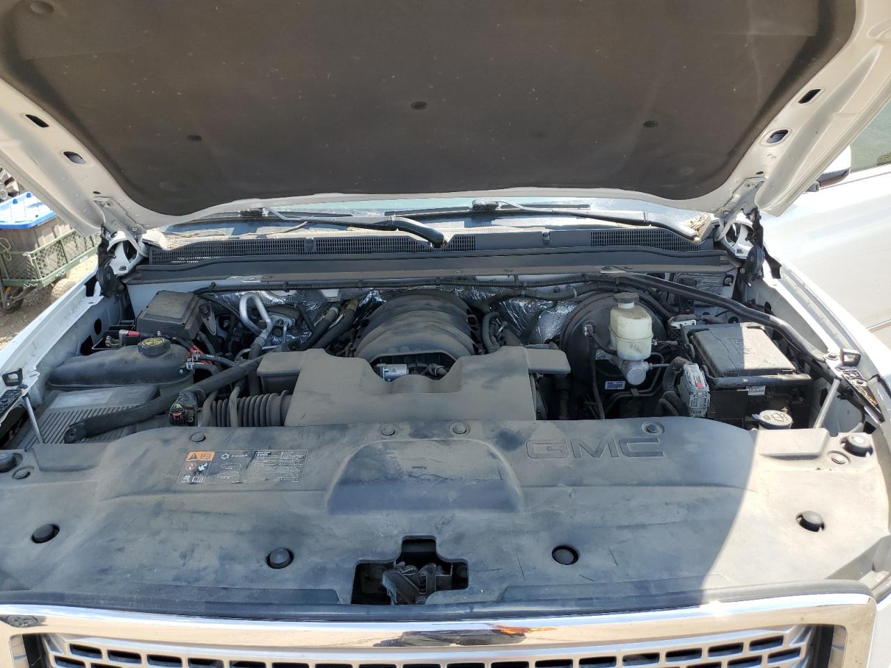 2016 GMC Yukon Denali VIN: 1GKS2CKJ6GR160727 Lot: 69415115