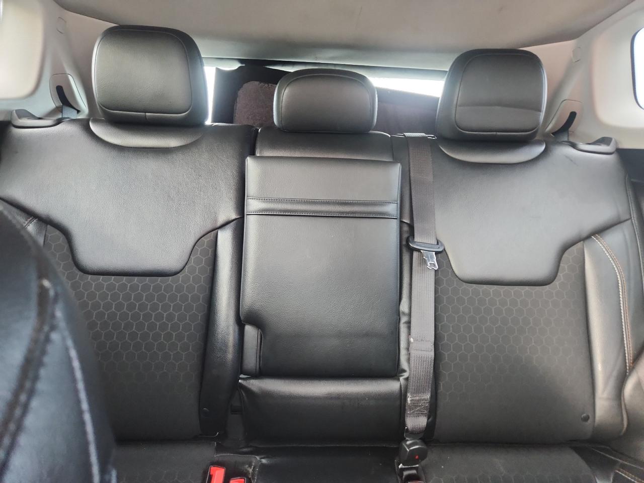 2019 Jeep Compass Latitude VIN: 3C4NJCBB3KT820095 Lot: 68947115