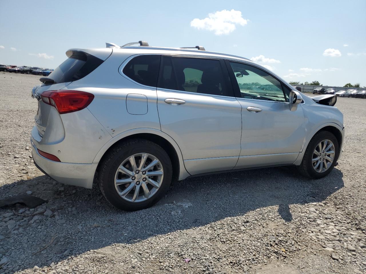 2019 Buick Envision Essence silver null gas LRBFX2SA3KD021605 photo #4