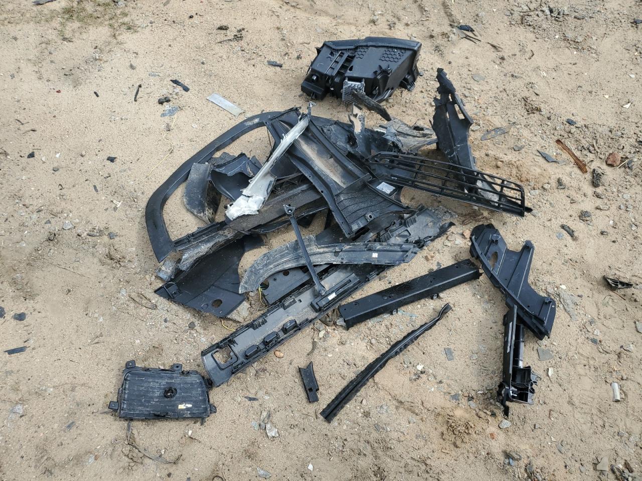 2024 Jeep Grand Cherokee L Limited VIN: 1C4RJJBG6R8580261 Lot: 70715415