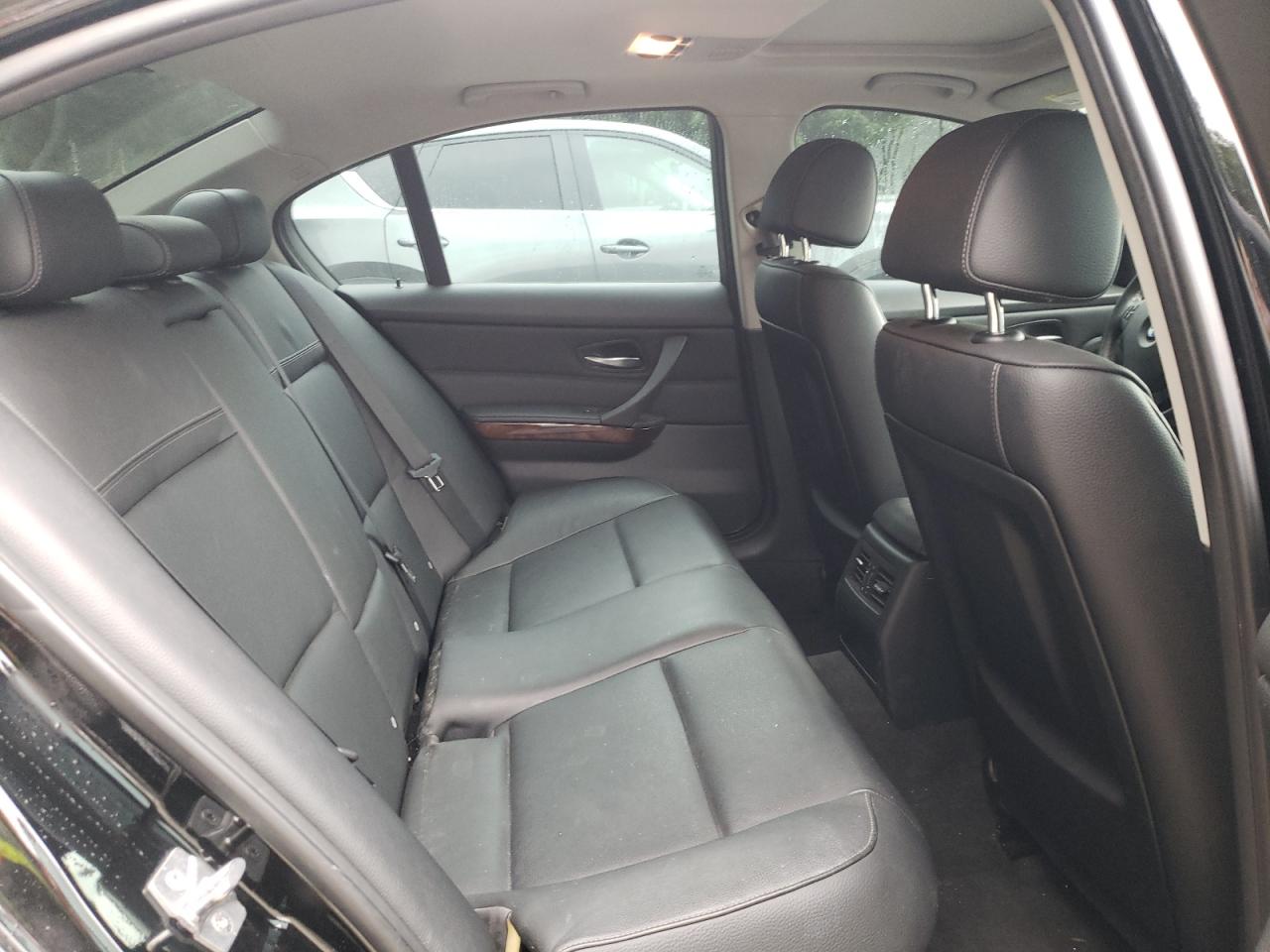 2011 BMW 328 Xi VIN: WBAPK7C56BA821042 Lot: 67367925