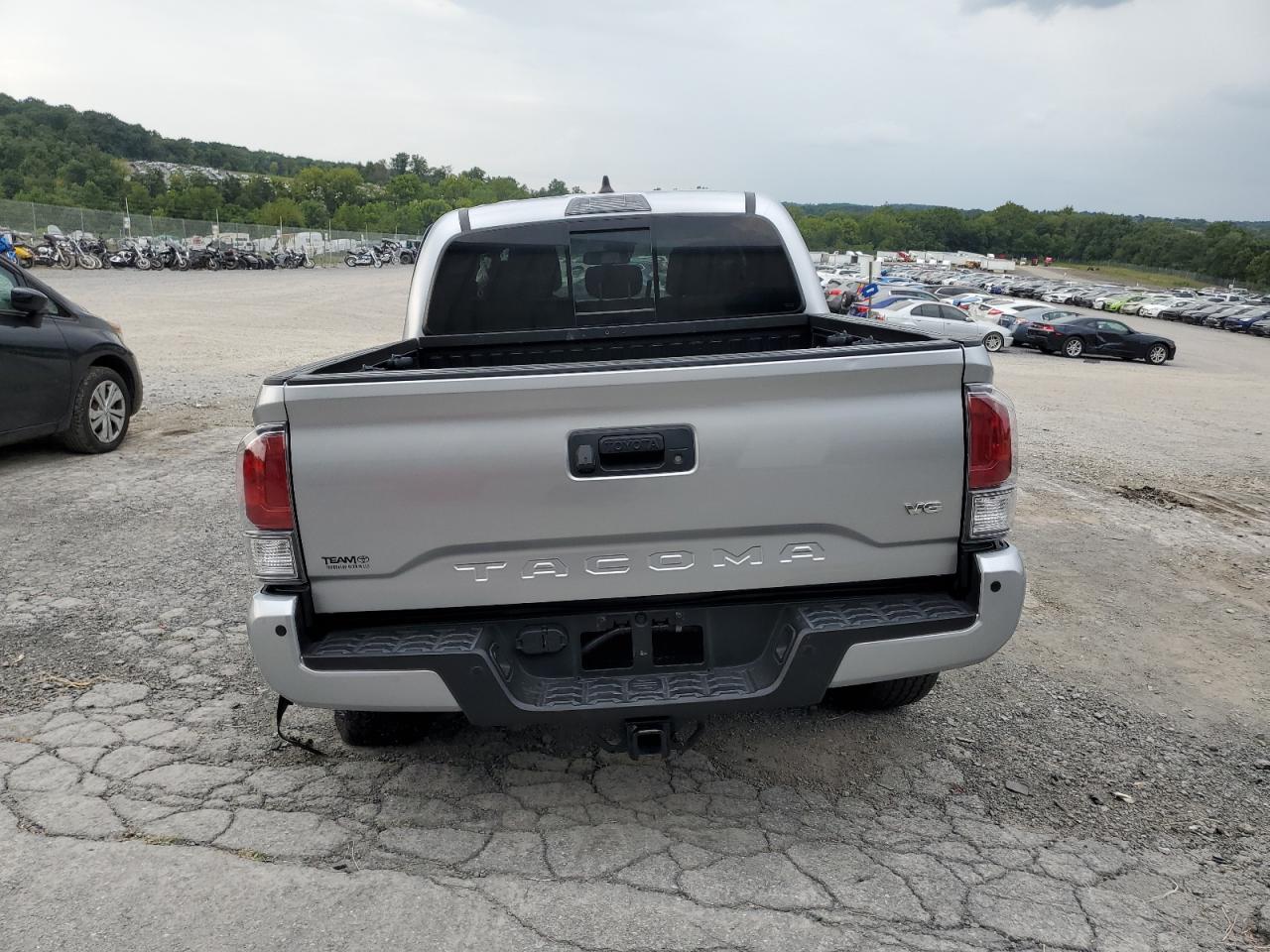 2022 Toyota Tacoma Double Cab VIN: 3TYCZ5AN1NT100689 Lot: 68593945