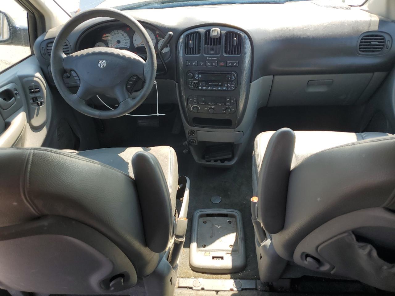 2005 Dodge Grand Caravan Sxt VIN: 2D4GP44L35R203664 Lot: 70753255
