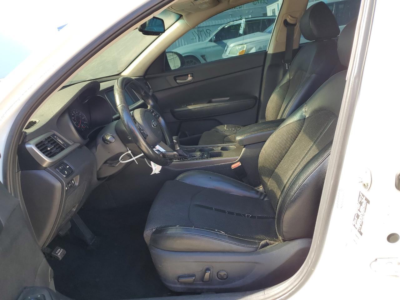 2019 Kia Optima Lx VIN: 5XXGT4L39KG368830 Lot: 69481985