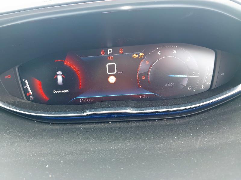 2024 PEUGEOT 5008 GT