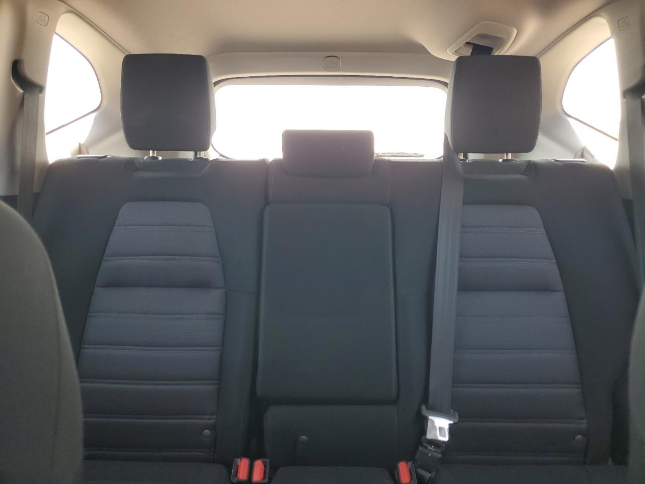 2019 Honda Cr-V Lx VIN: 2HKRW6H30KH221255 Lot: 68530295