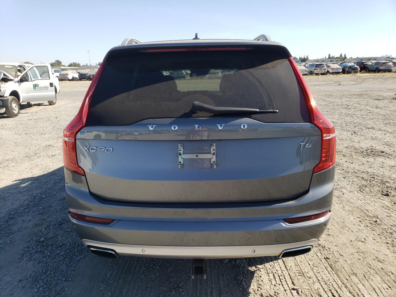 2016 Volvo Xc90 T6 VIN: YV4A22PK2G1000603 Lot: 70511955