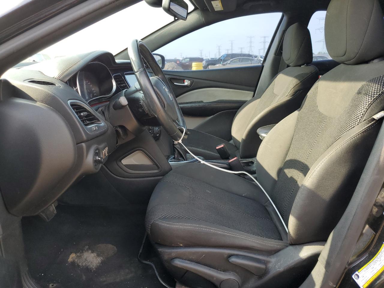 2015 Dodge Dart Sxt VIN: 1C3CDFBB6FD422122 Lot: 68075635