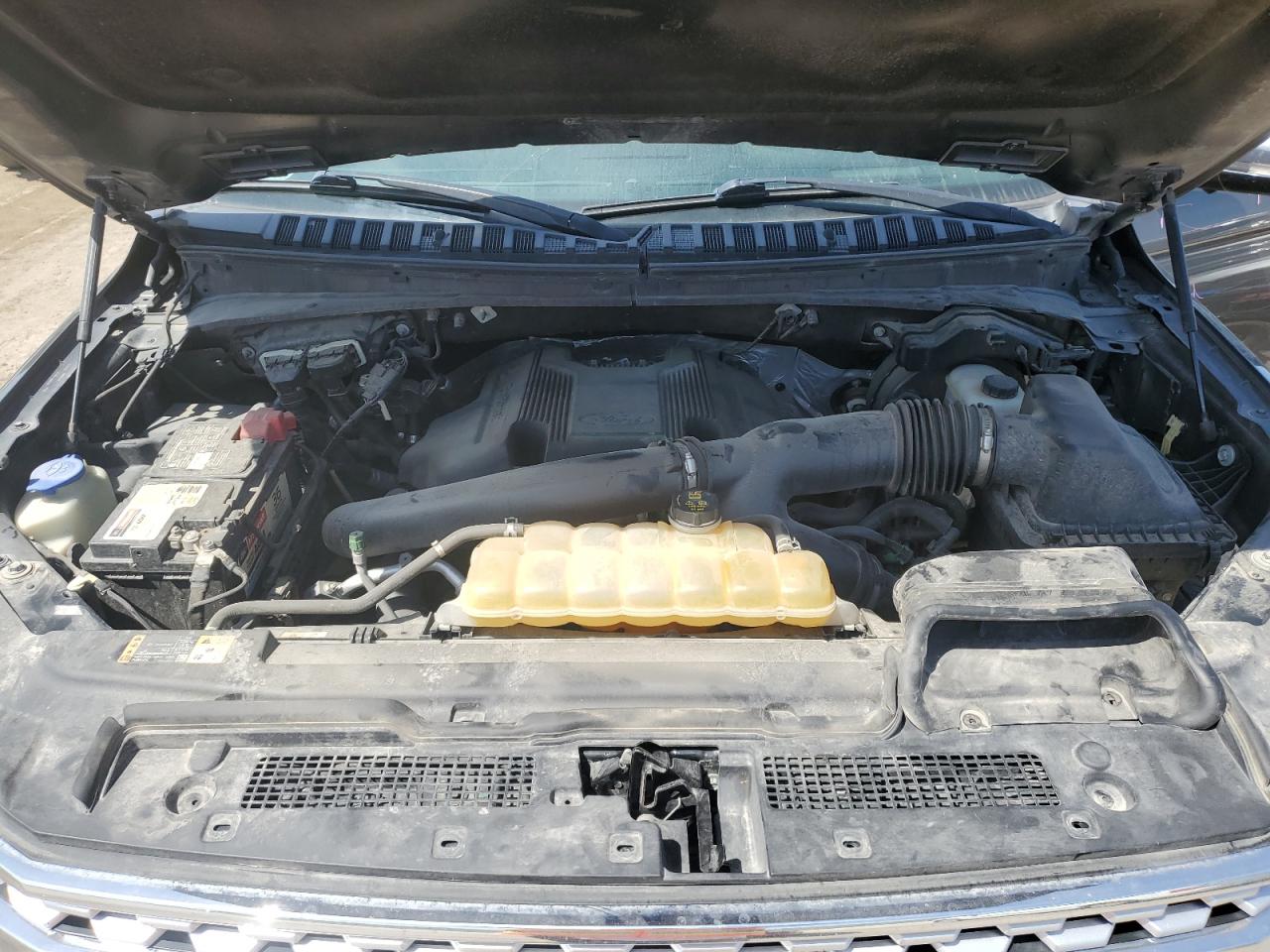 2018 Ford Expedition Platinum VIN: 1FMJU1MT4JEA00991 Lot: 70340255