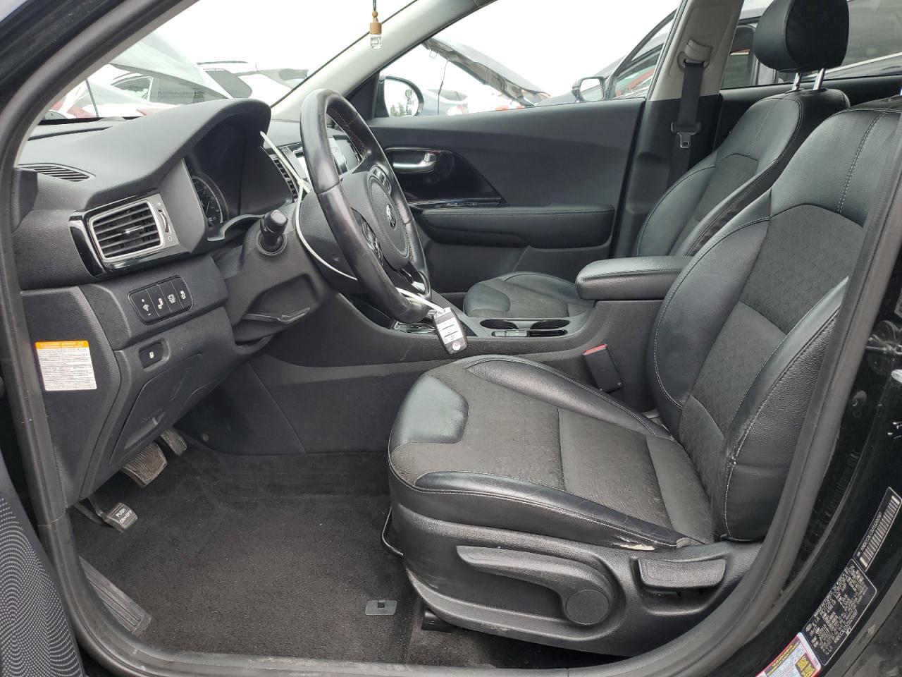 2018 Kia Niro Ex VIN: KNDCC3LC3J5120097 Lot: 70481365