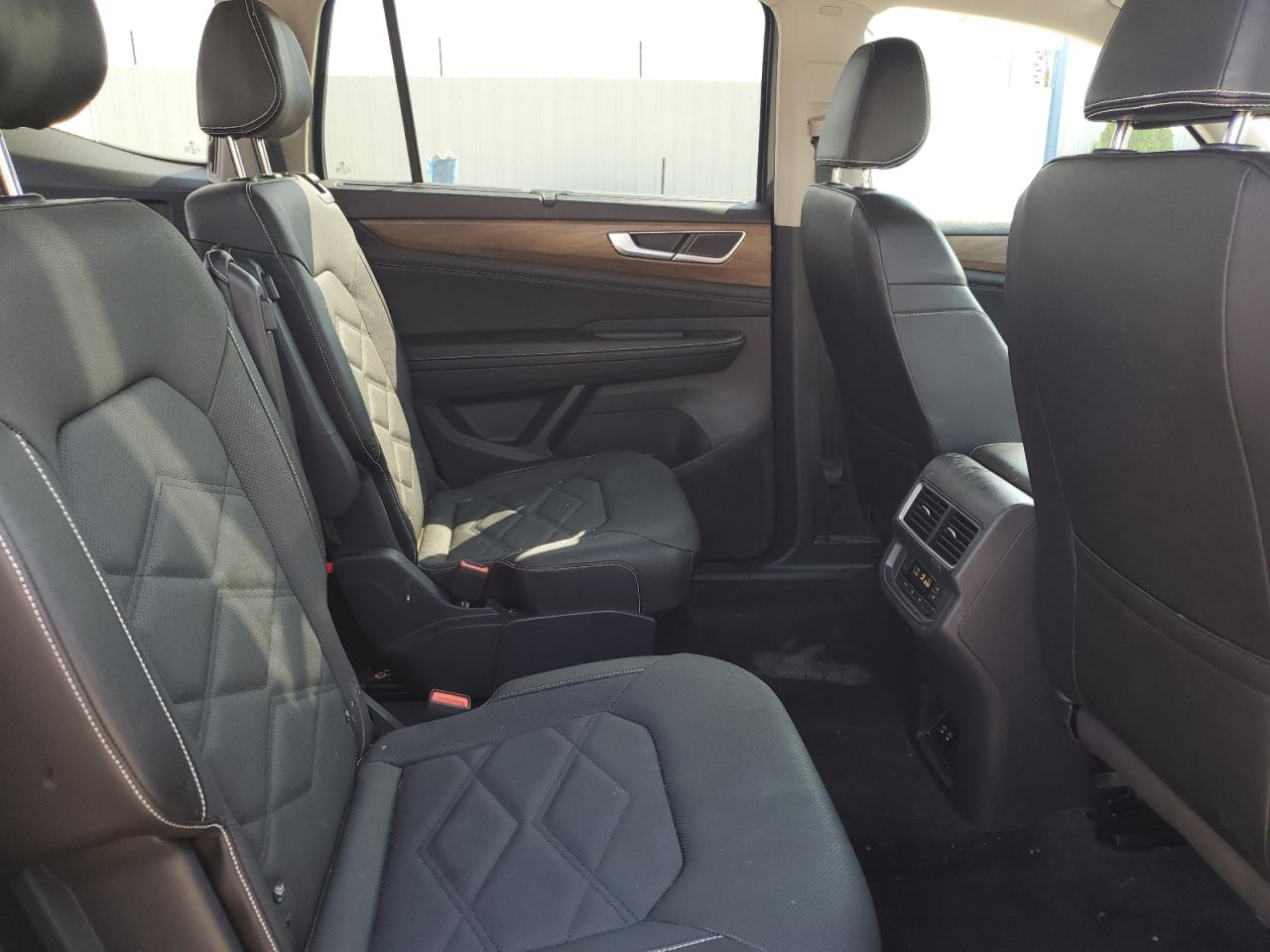 2024 Volkswagen Atlas Se VIN: 1V2HR2CA1RC525524 Lot: 68828435