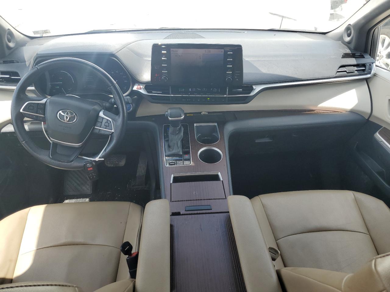 2021 Toyota Sienna Xle VIN: 5TDJRKEC1MS007972 Lot: 69095275