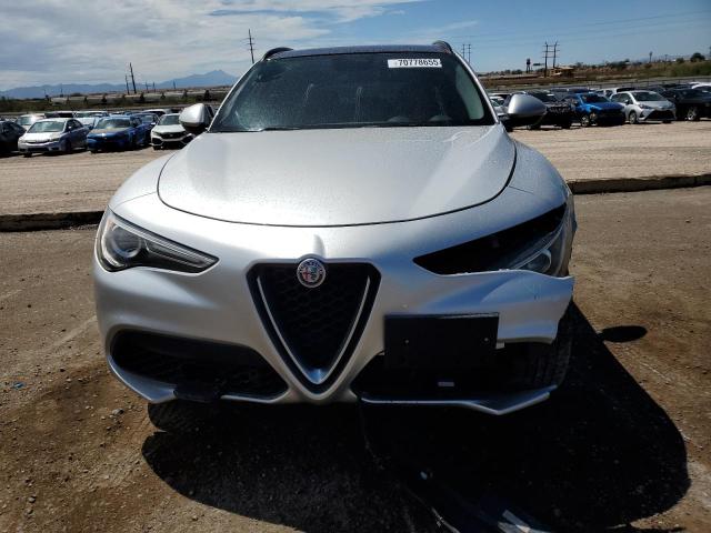  ALFA ROMEO STELVIO 2018 Серебристый