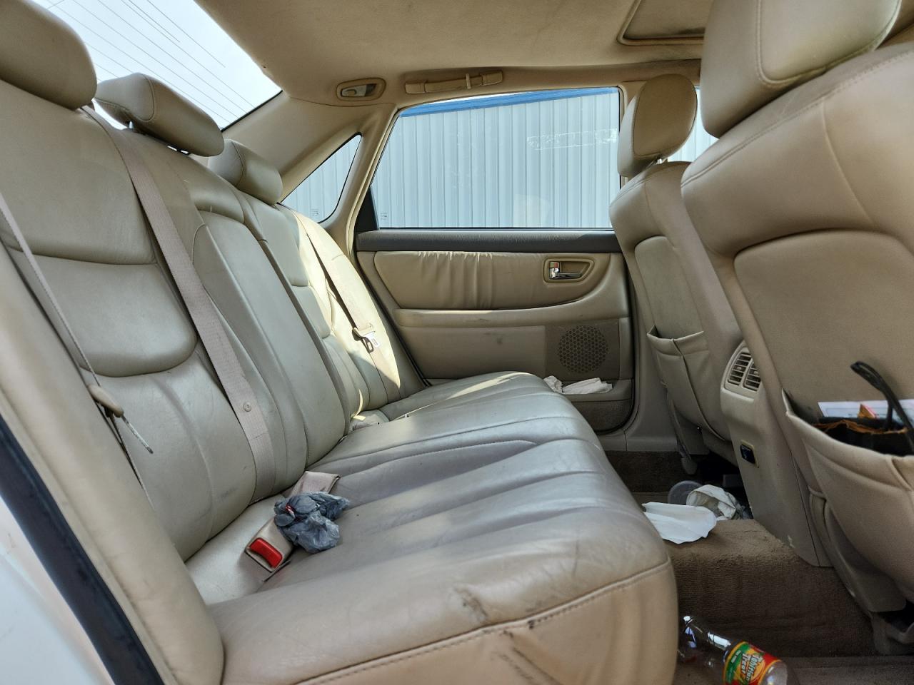 2000 Toyota Avalon Xl VIN: 4T1BF28B1YU070860 Lot: 68002875