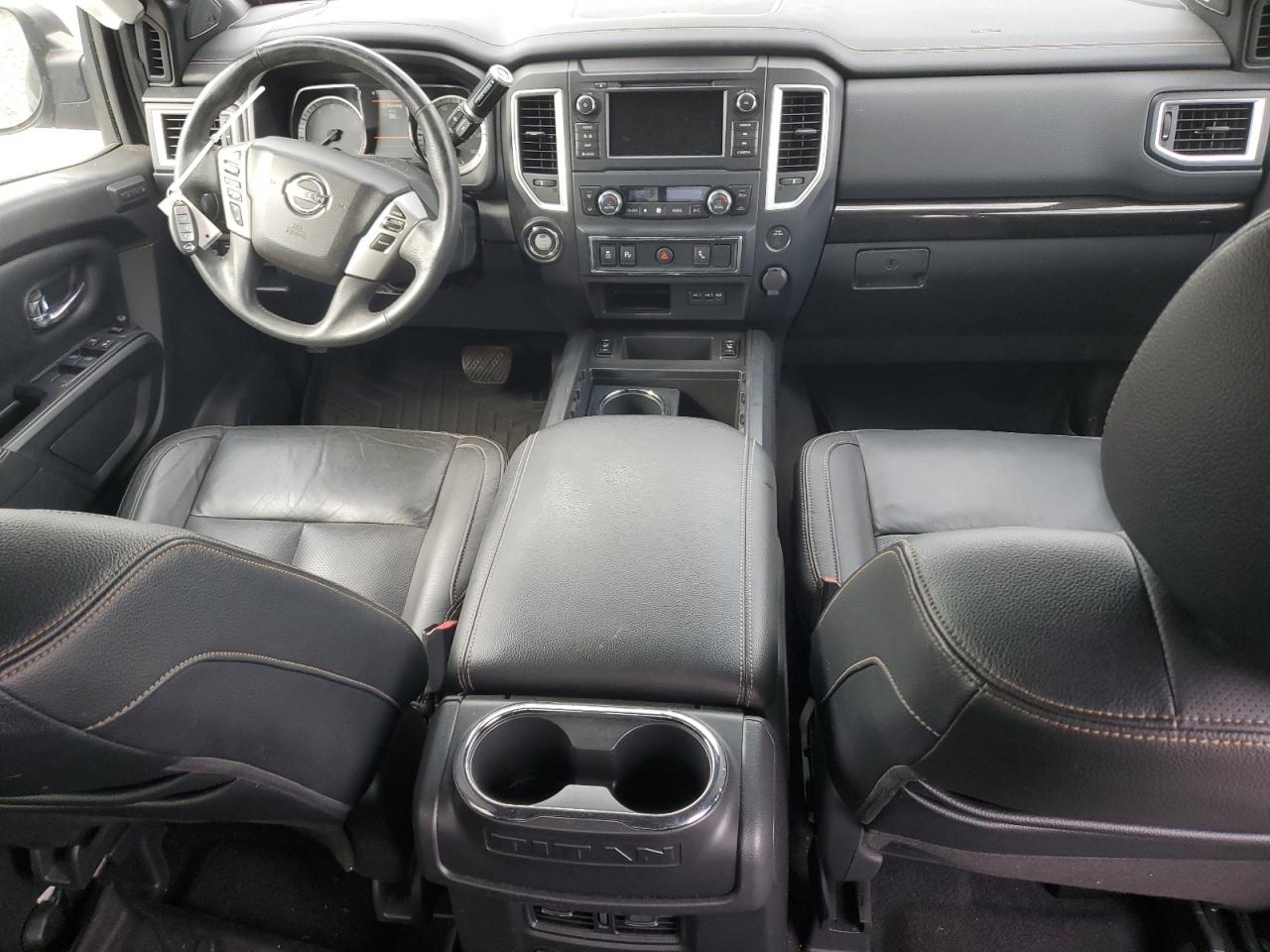 2019 Nissan Titan Platinum Reserve VIN: 1N6AA1E65KN517835 Lot: 71013055