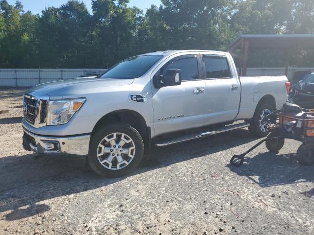  NISSAN TITAN 2017 Серебристый