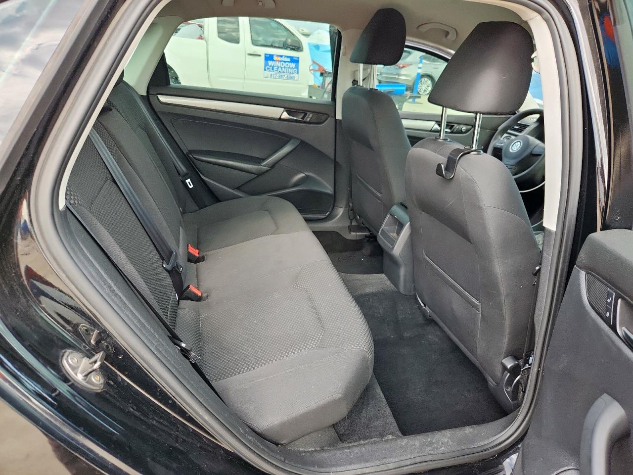 2013 Volkswagen Passat S VIN: 1VWAH7A31DC122284 Lot: 70194725