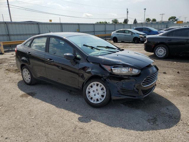  FORD FIESTA 2016 Черный