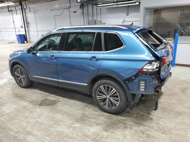  VOLKSWAGEN TIGUAN 2018 Синий
