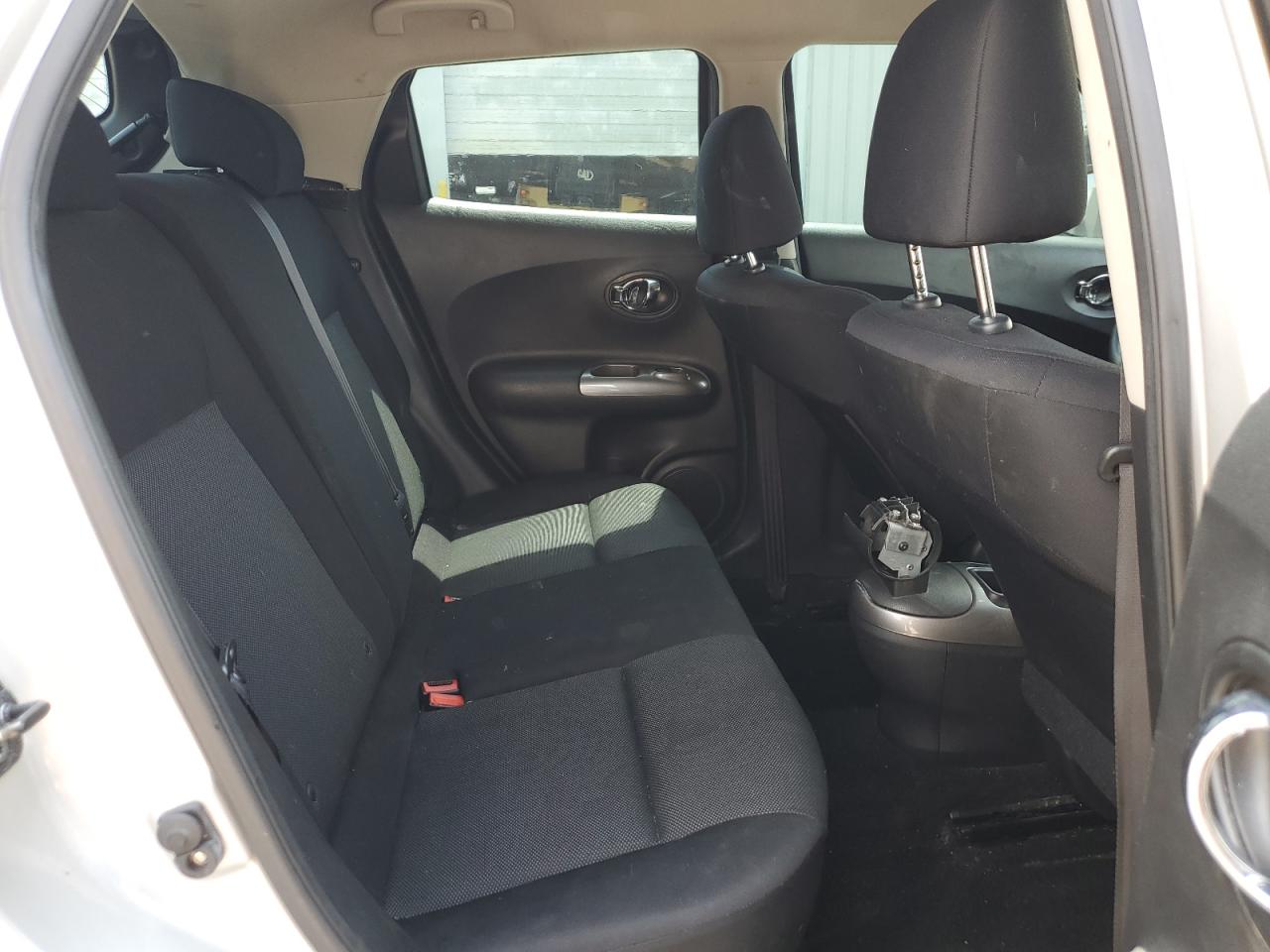 2014 Nissan Juke S VIN: JN8AF5MR8ET360099 Lot: 69673625