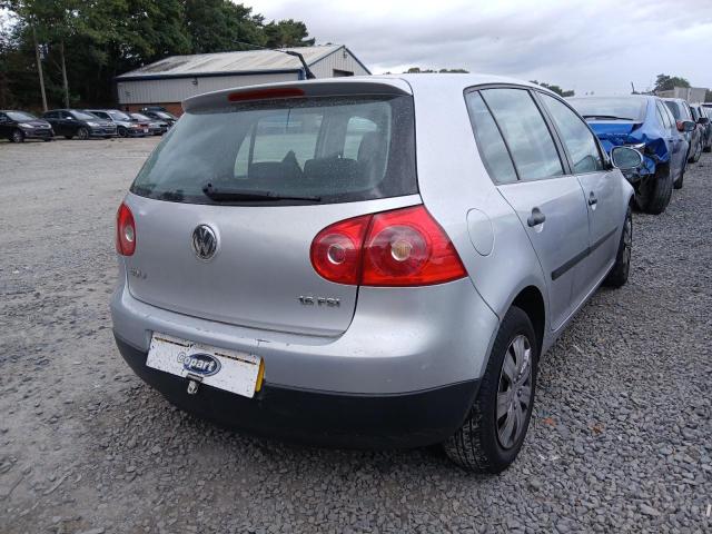 2006 VOLKSWAGEN GOLF FSI S