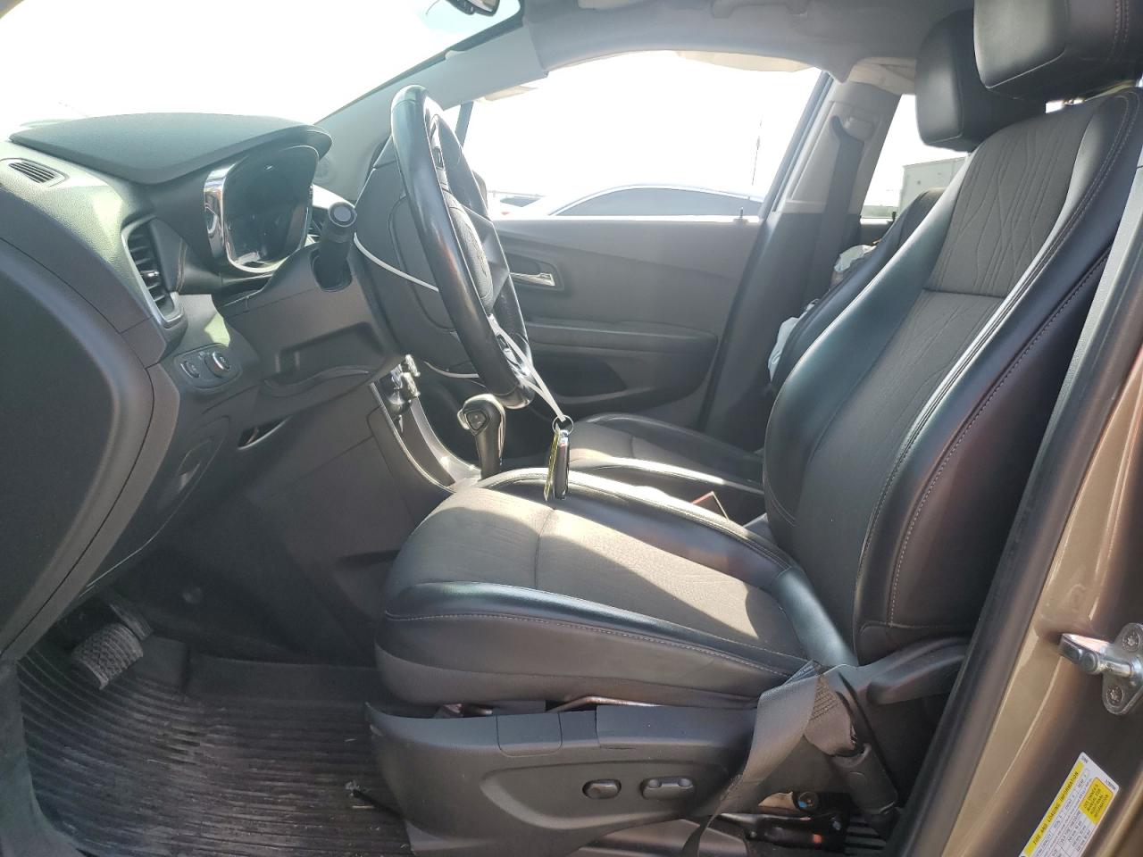 2020 Chevrolet Trax 1Lt VIN: KL7CJLSB8LB353215 Lot: 70131445