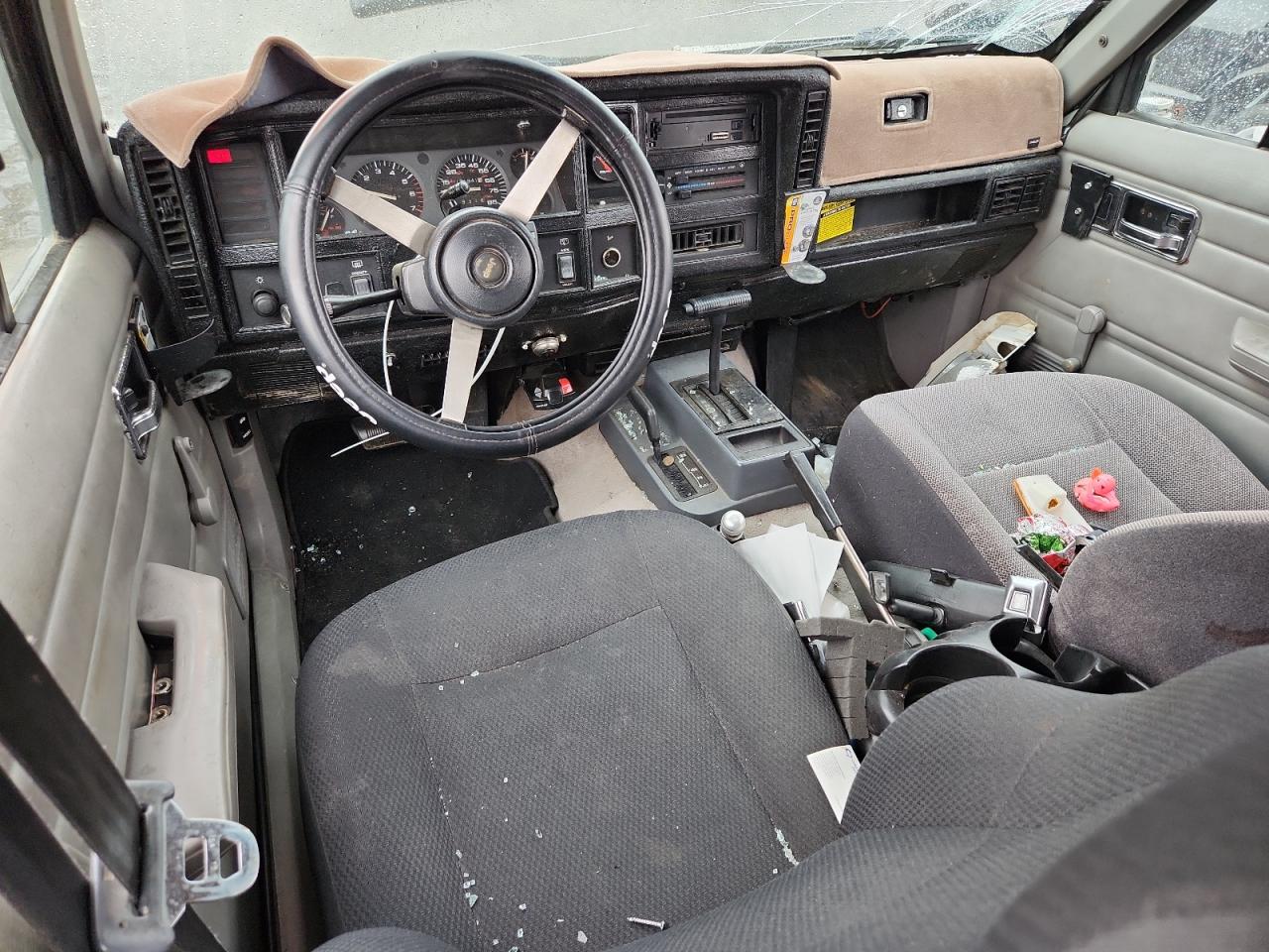 1992 Jeep Cherokee VIN: 1J4FJ28S5NL254120 Lot: 70031135