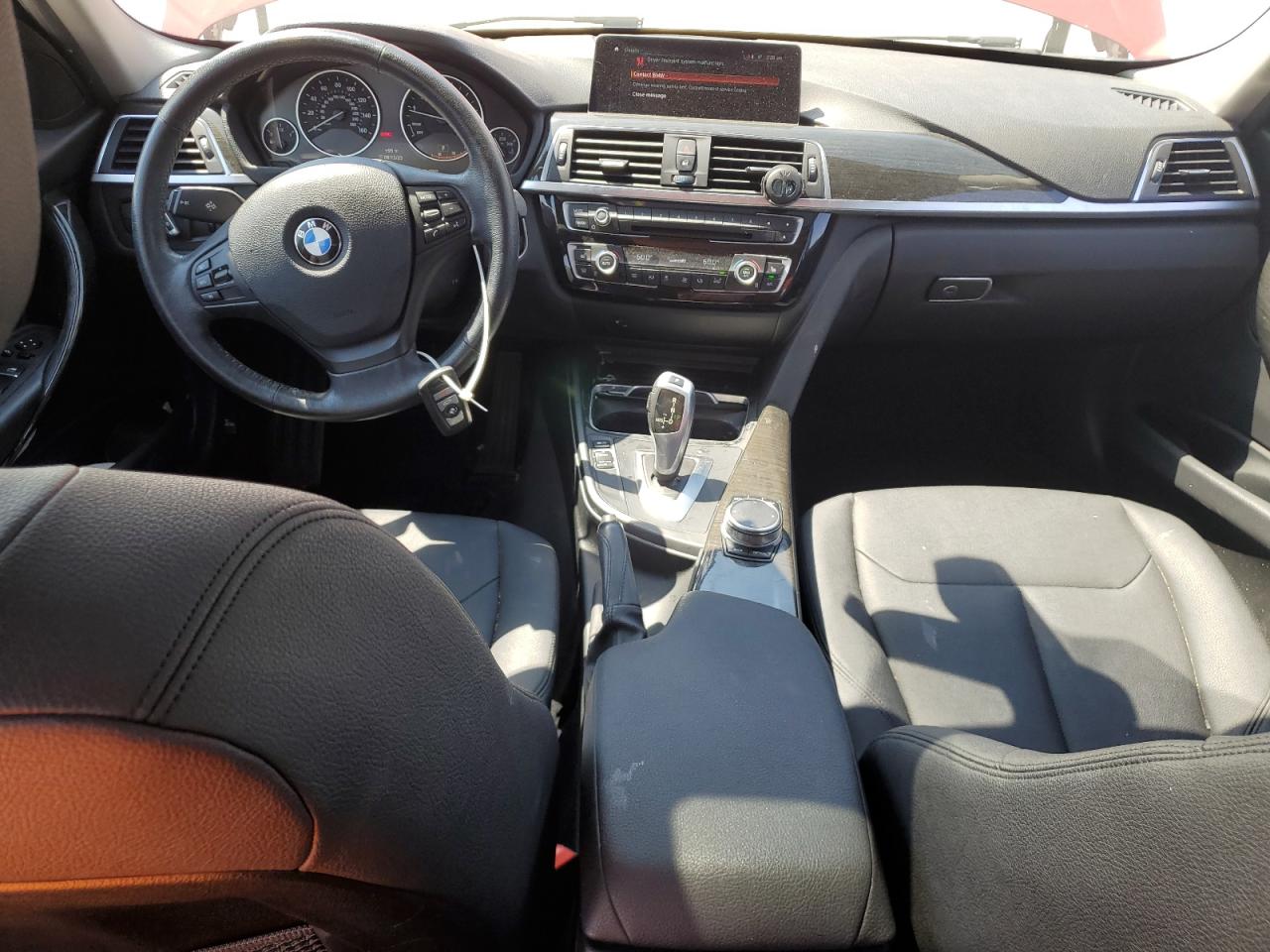 2018 BMW 320 Xi VIN: WBA8E5G53JNV02800 Lot: 68965555