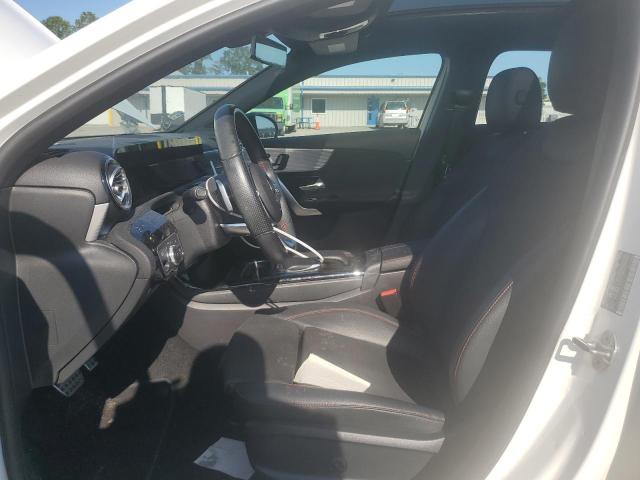  MERCEDES-BENZ A-CLASS 2021 Белы