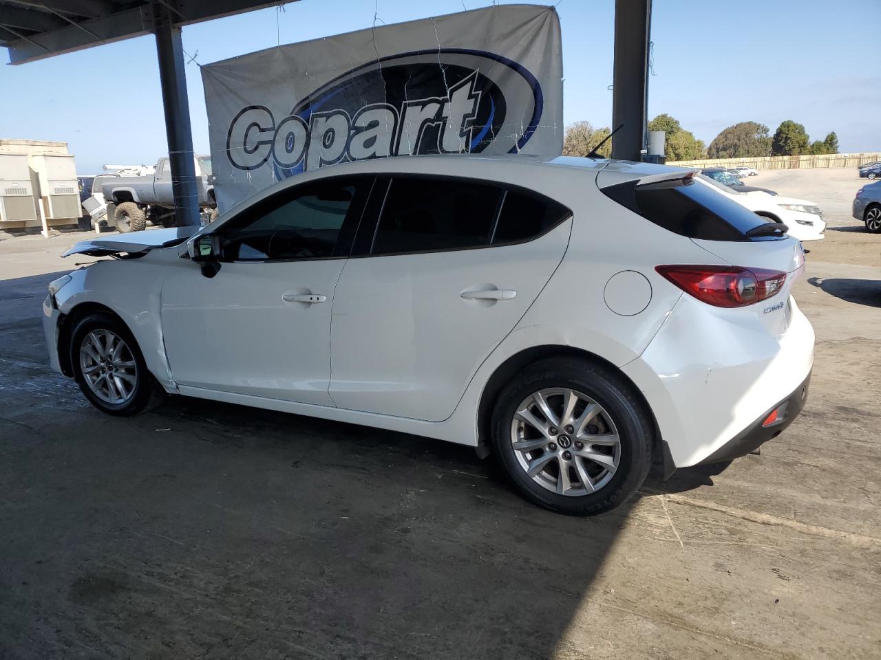 2014 Mazda 3 Touring white null gas JM1BM1L71E1162250 photo #3