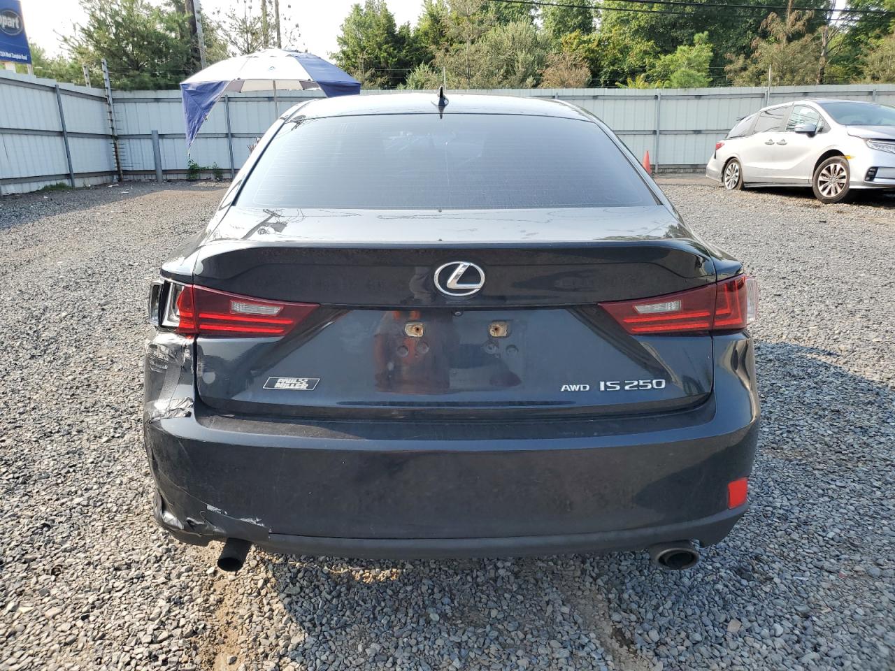 2015 Lexus Is 250 VIN: JTHCF1D28F5028670 Lot: 66596435