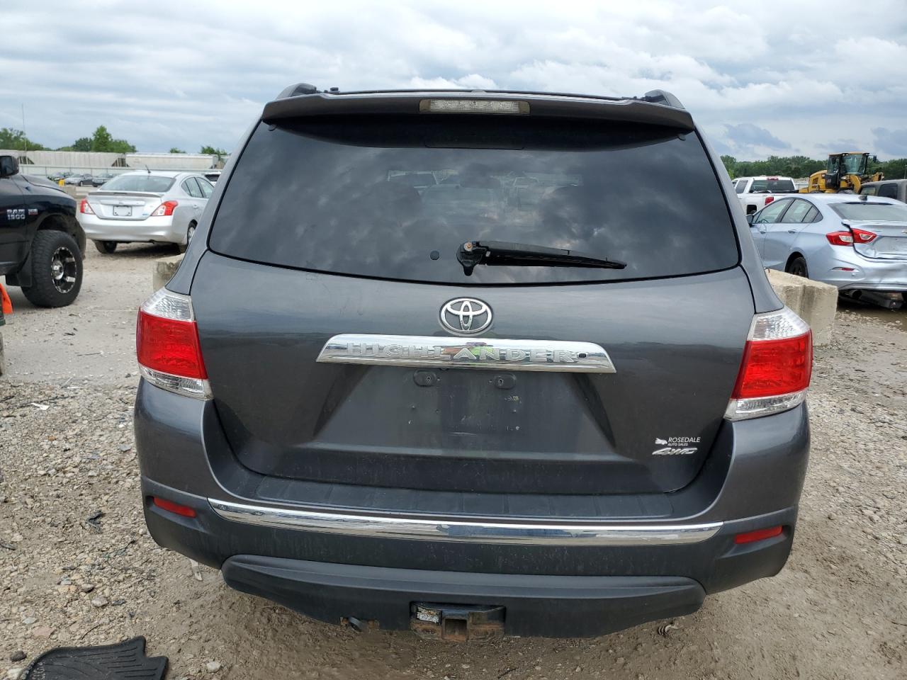 2011 Toyota Highlander Base VIN: 5TDBK3EH4BS072936 Lot: 68120485