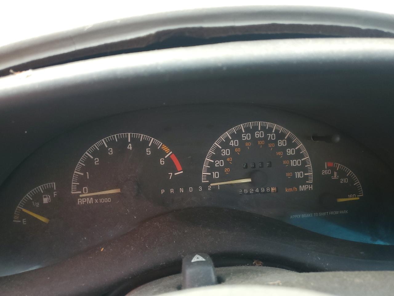 2001 Pontiac Grand Prix Se VIN: 1G2WK52J81F122132 Lot: 70391945