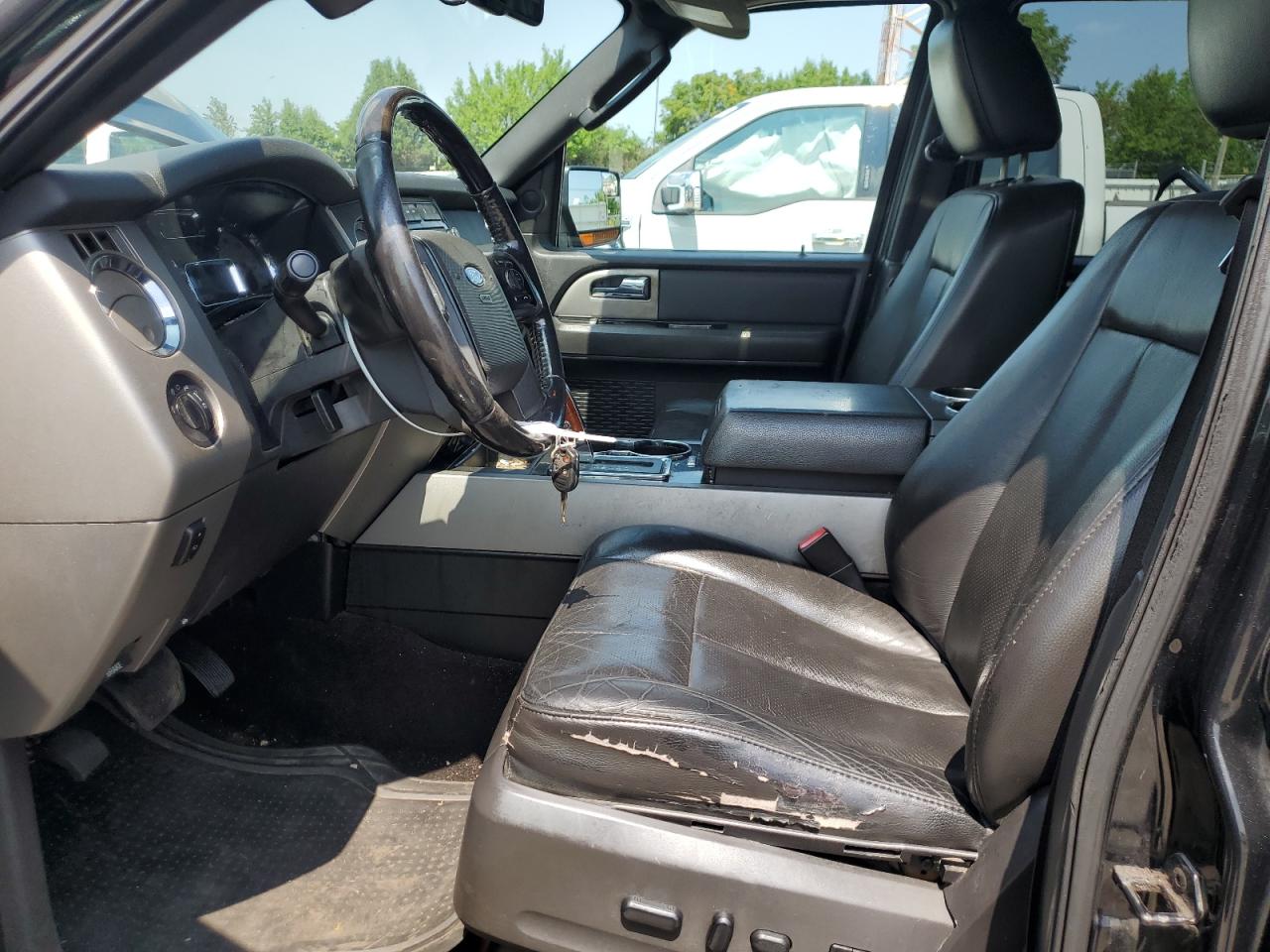 2013 Ford Expedition Limited VIN: 1FMJU2A58DEF53059 Lot: 68314935