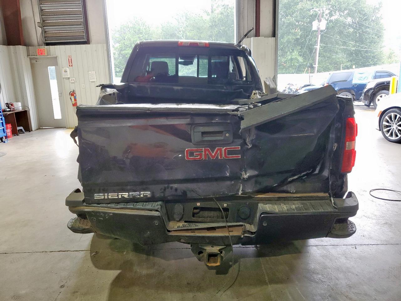 2015 GMC Sierra C2500 Denali VIN: 1GT110E80FF614178 Lot: 69767175