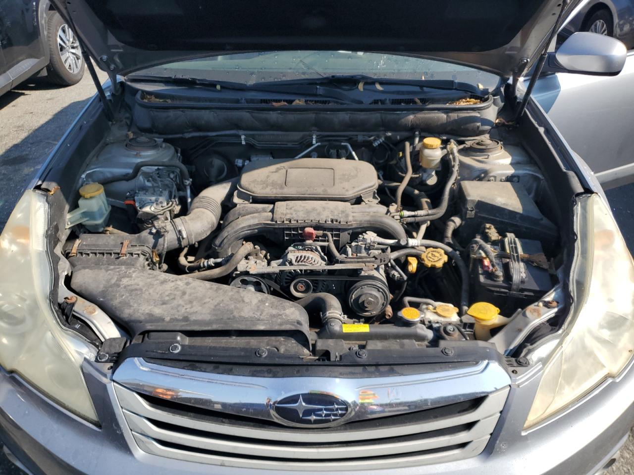 2011 Subaru Outback 2.5I Premium VIN: 4S4BRBGC1B3310262 Lot: 68463665