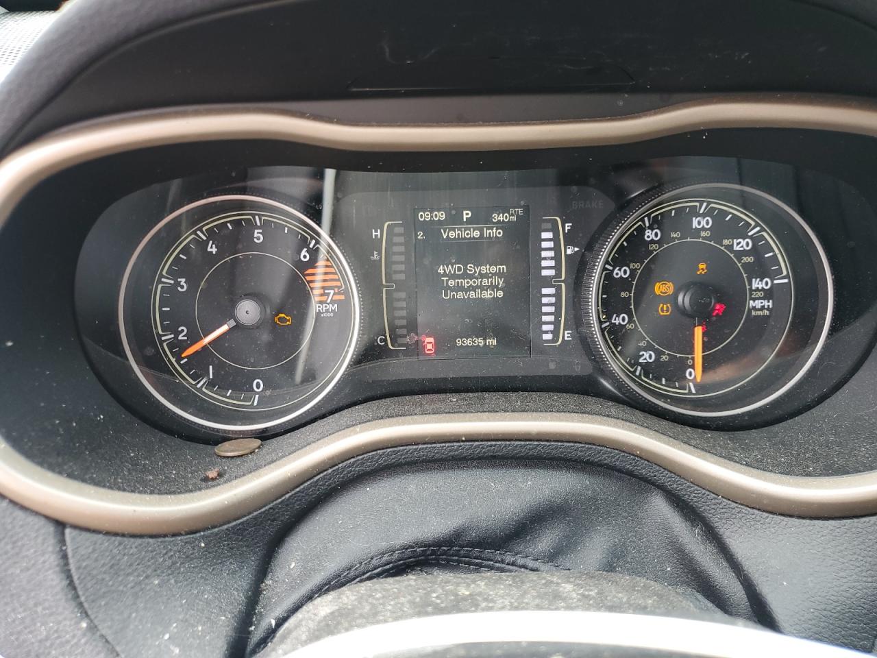 2018 Jeep Cherokee Latitude VIN: 1C4PJMCB0JD577721 Lot: 67399215