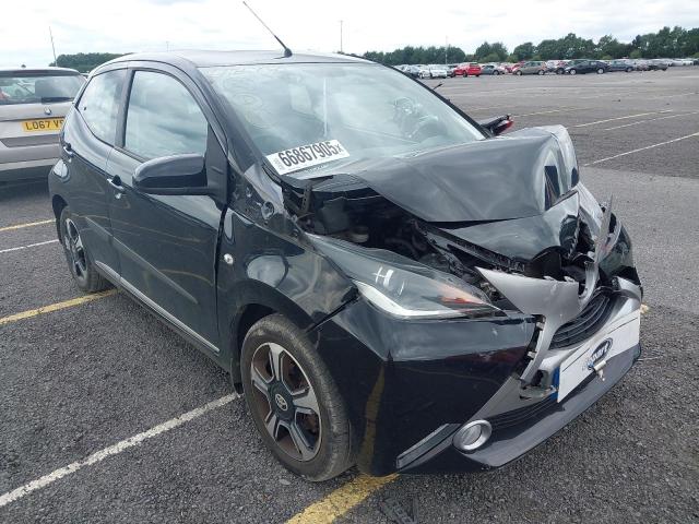 2014 TOYOTA AYGO X-CLU