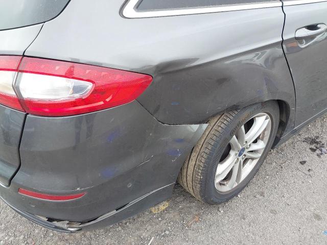 2015 FORD MONDEO TITANIUM TDCI 