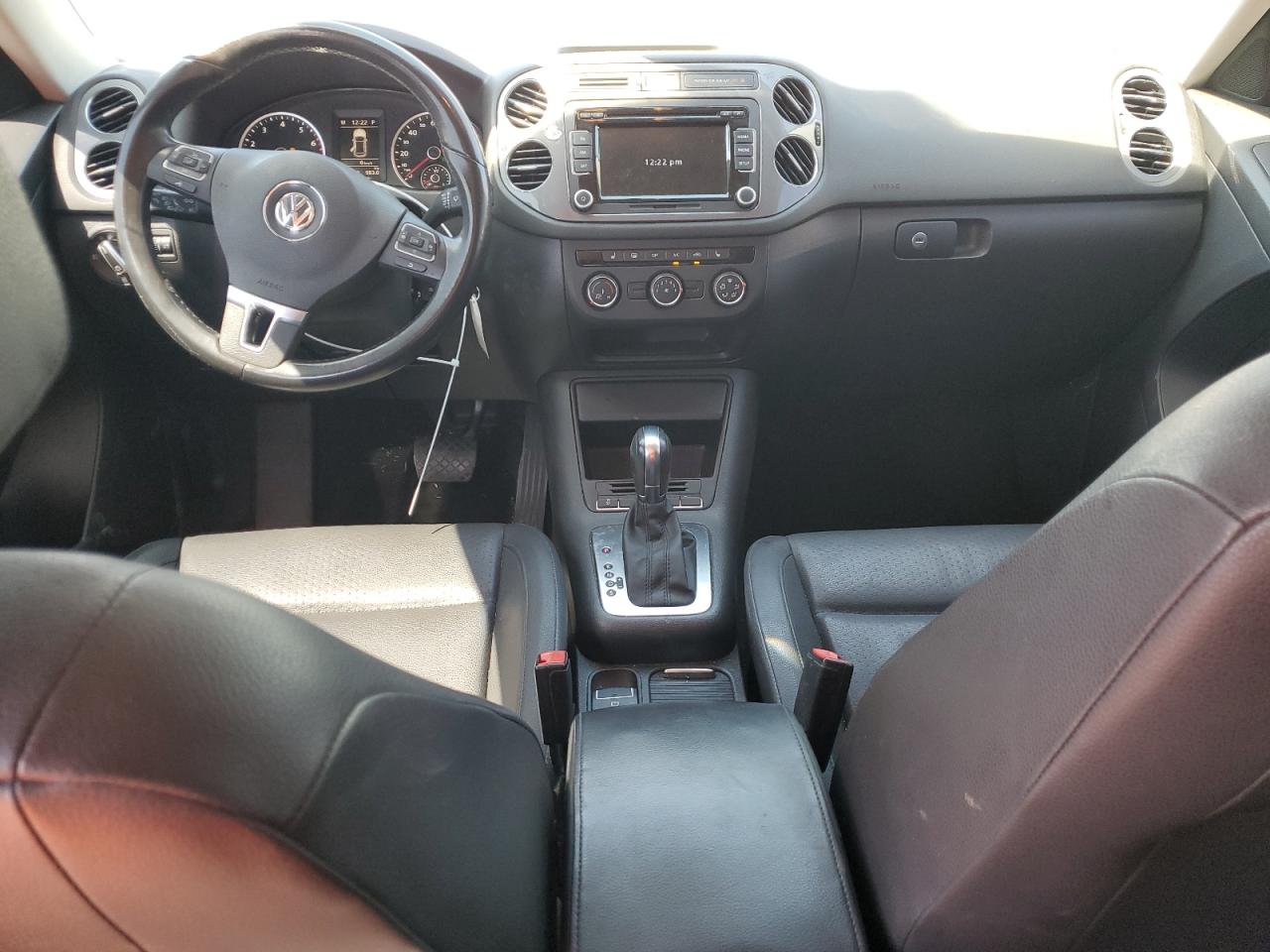 2013 Volkswagen Tiguan S VIN: WVGAV3AX2DW620382 Lot: 70868795