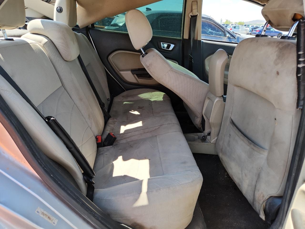 2014 Ford Fiesta Se VIN: 3FADP4BJ9EM121114 Lot: 67638925