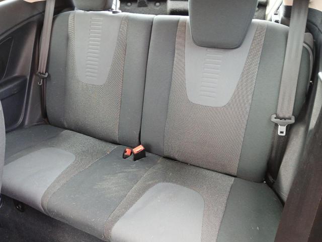 2011 FORD KA TITANIU