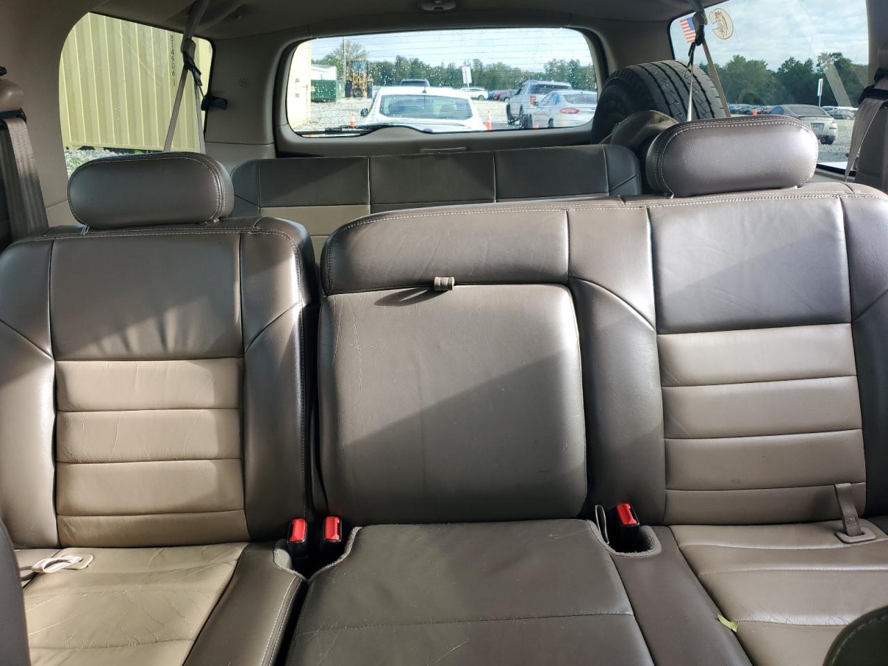 2003 Ford Excursion Eddie Bauer VIN: 1FMSU45P53EB83408 Lot: 70634435