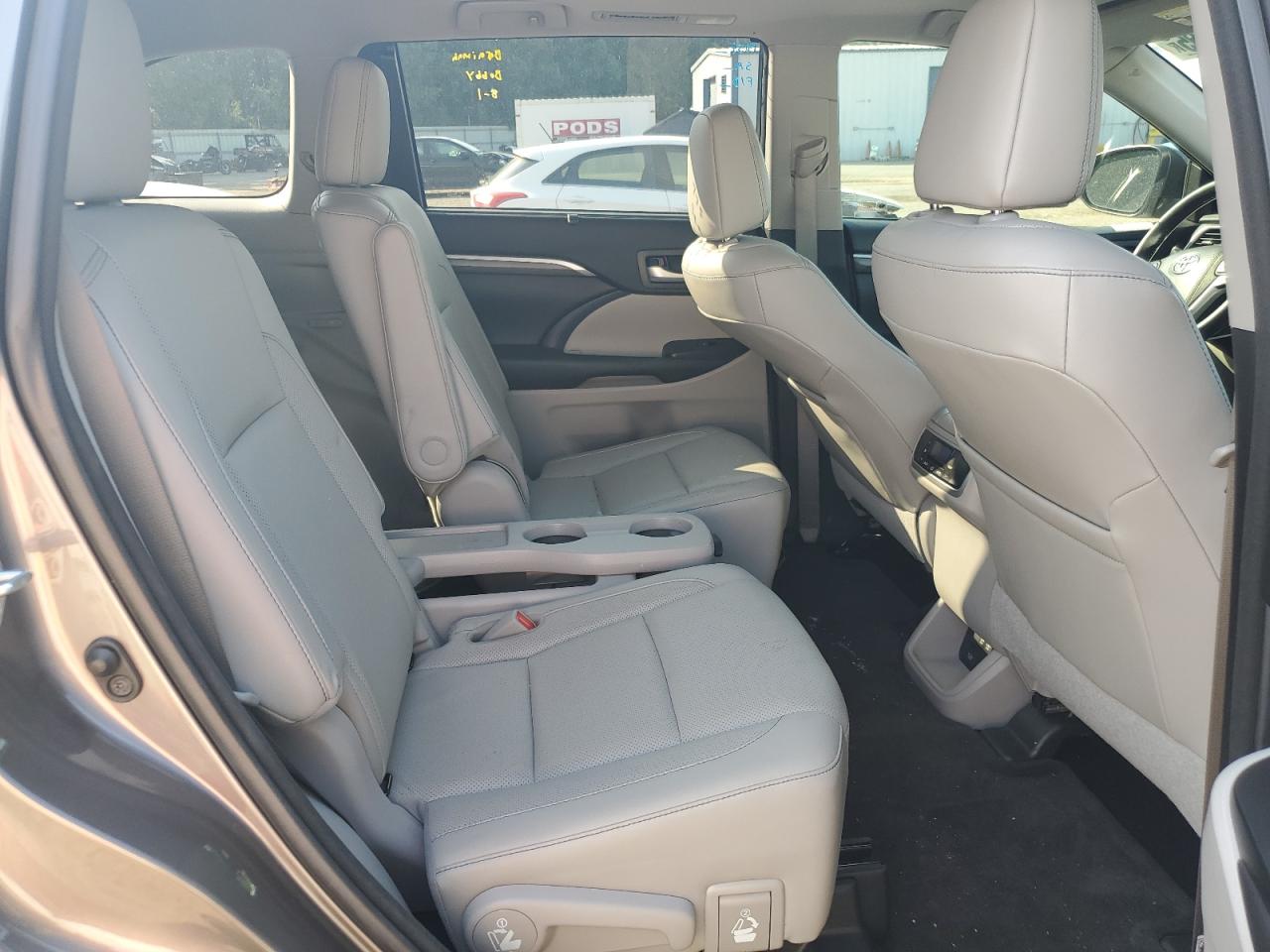 2017 Toyota Highlander Limited VIN: 5TDYZRFH4HS223371 Lot: 69426305