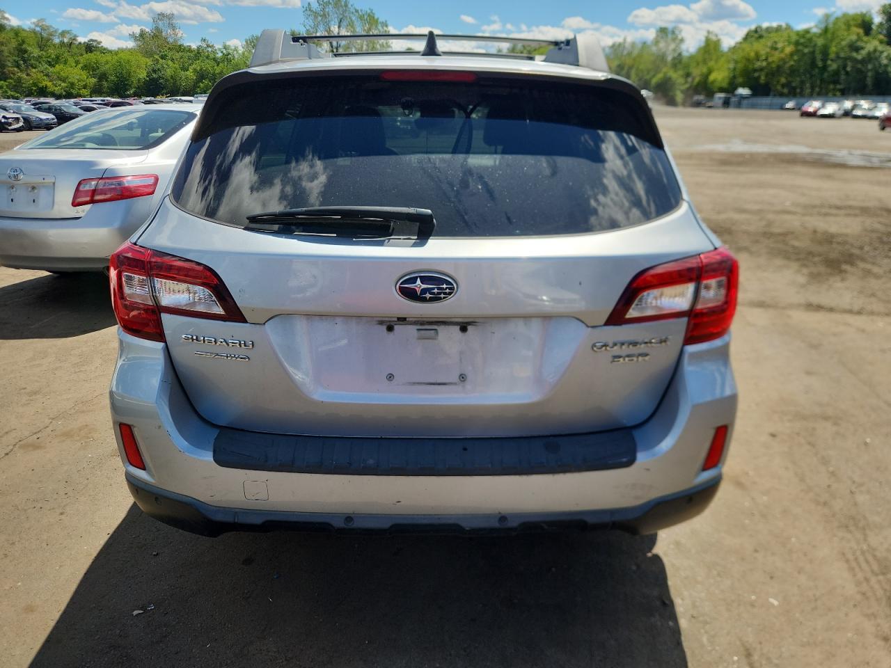 2017 Subaru Outback 3.6R Limited VIN: 4S4BSENCXH3241301 Lot: 70294425