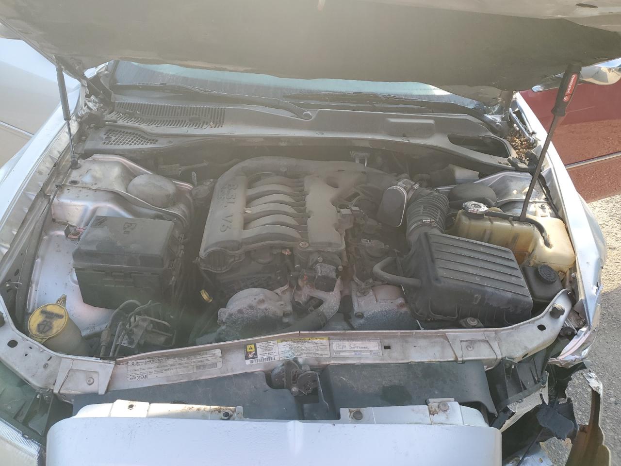 2010 Chrysler 300 Touring VIN: 2C3CA5CV0AH307054 Lot: 70200555